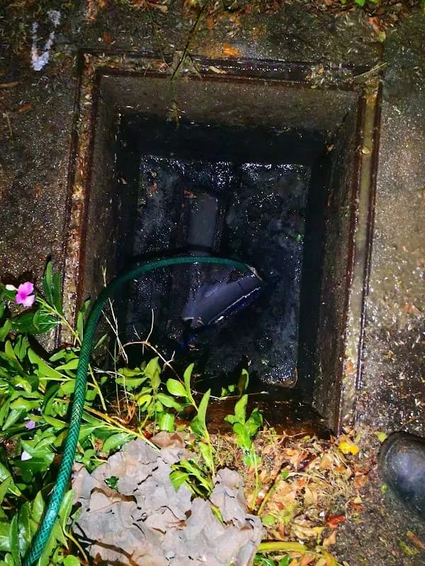 Shark Tank Plumbing in Paarl East