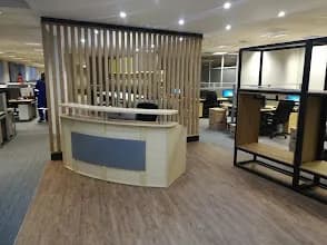 Business Connexion in La Lucia
