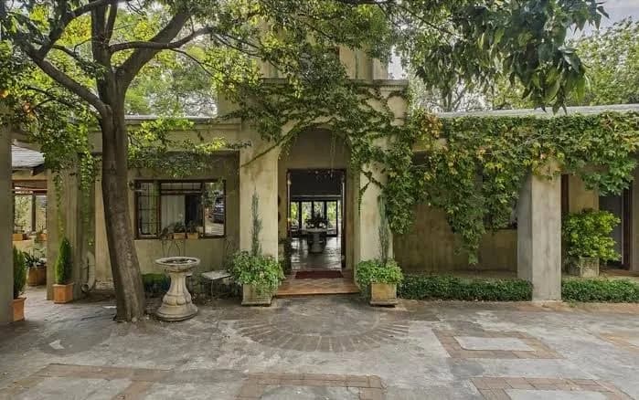 Shepherd's Corner Guest House in Bryanston
