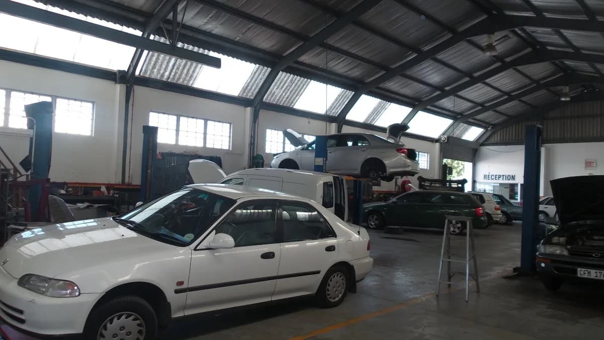 Helder Service Centre in Somerset West CBD