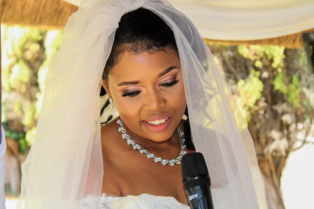 Limlot - Wedding Photographer for hire Newcastle, KZN in Madadeni