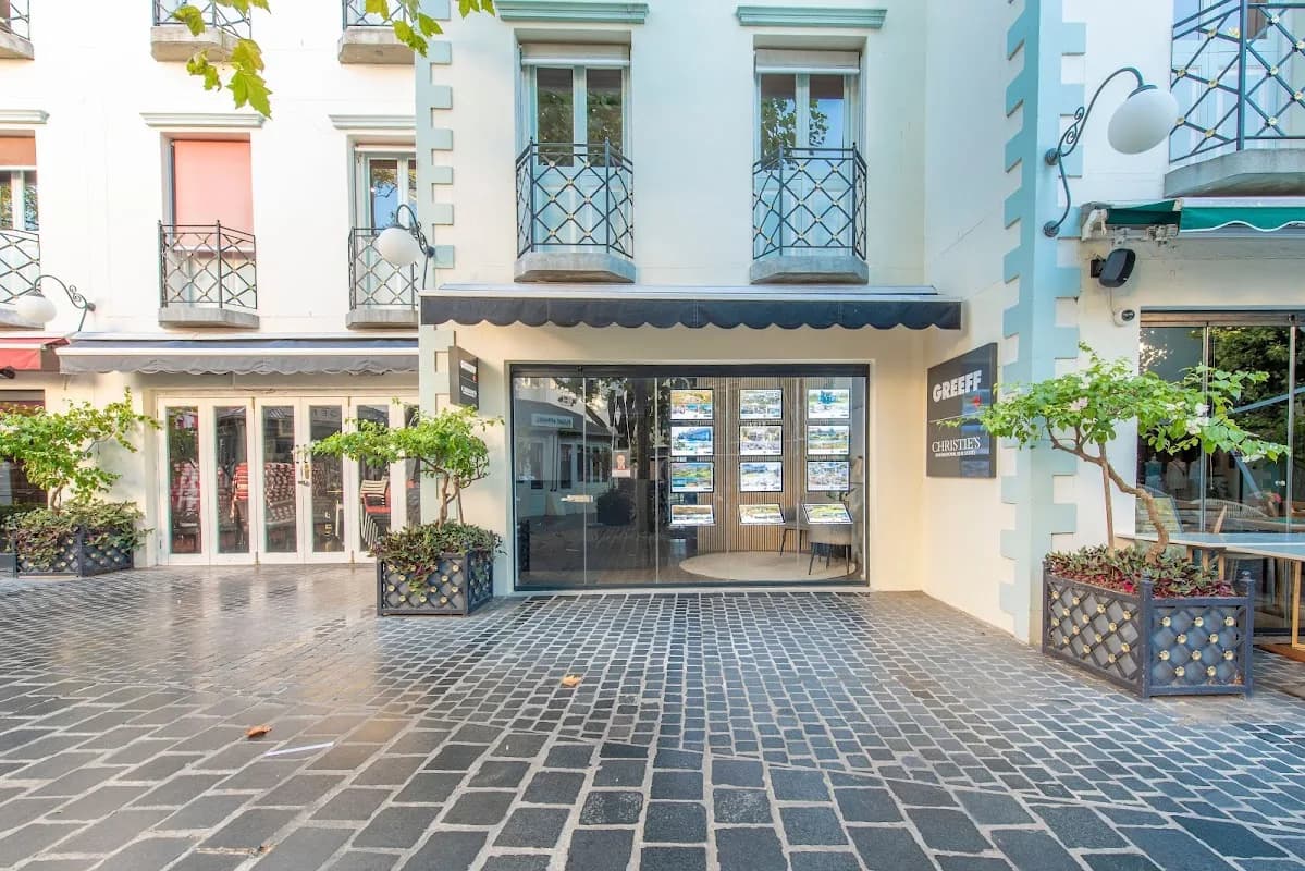 Greeff Christie's International Real Estate Stellenbosch in Die Boord