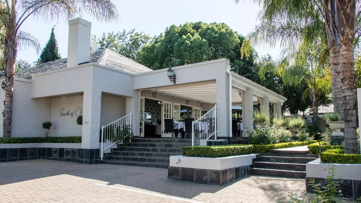 Touch of Class Guest House in The Moot