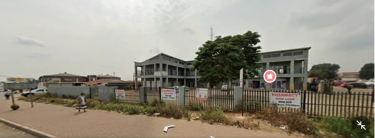 Dr Nhlamulo E Ndhima (Singita Medical Centre) in Tembisa CBD