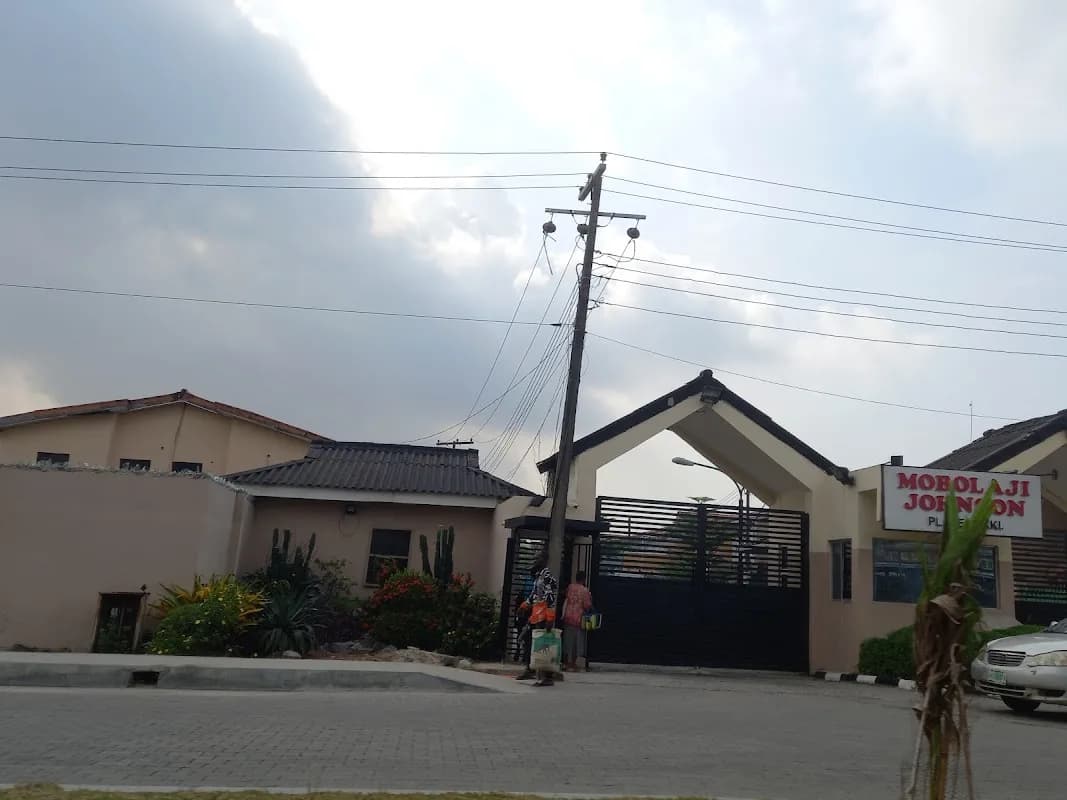 Mobolaji Johnson Place Estate in Lekki 2nd Roundabout