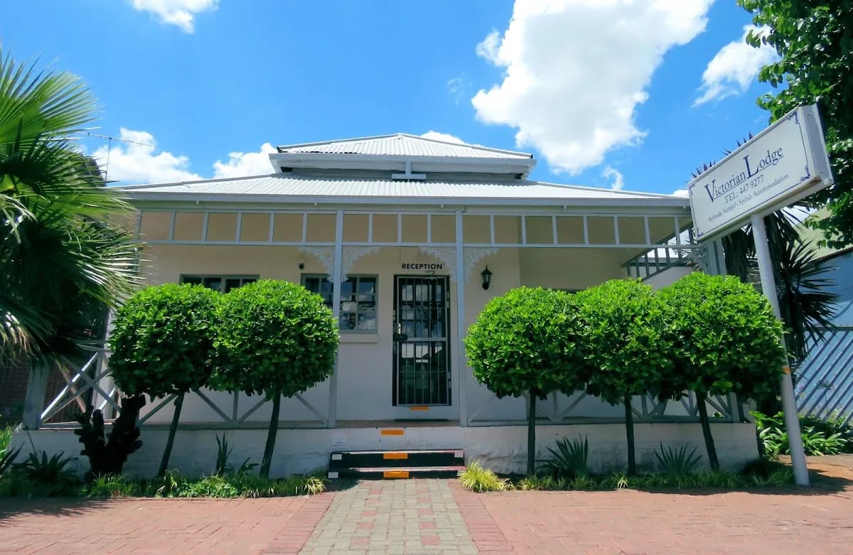 Victorian Lodge in Westdene