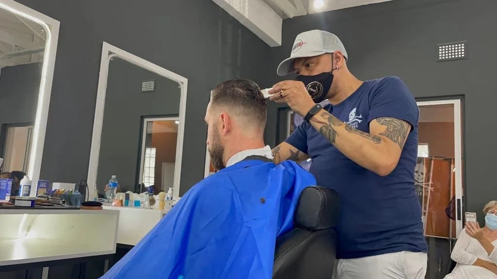 Legends Barber & Academy in Kayamandi