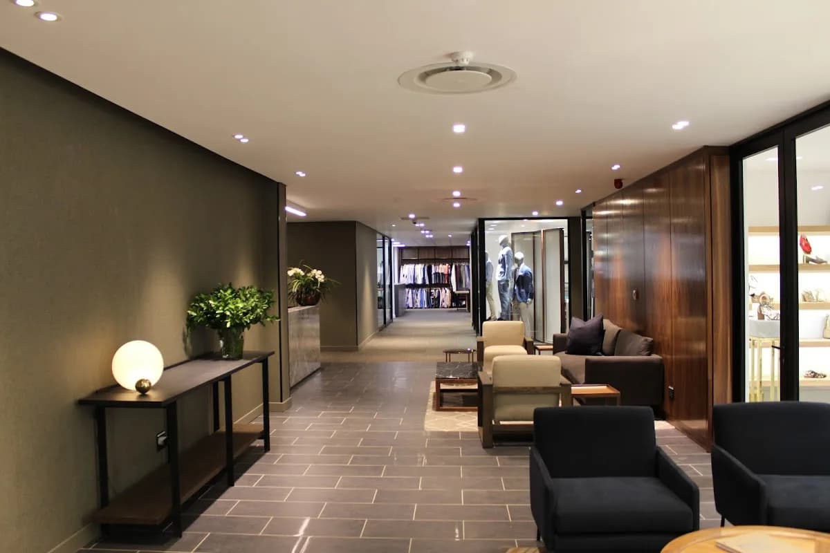 AVI Bryanston in Bryanston