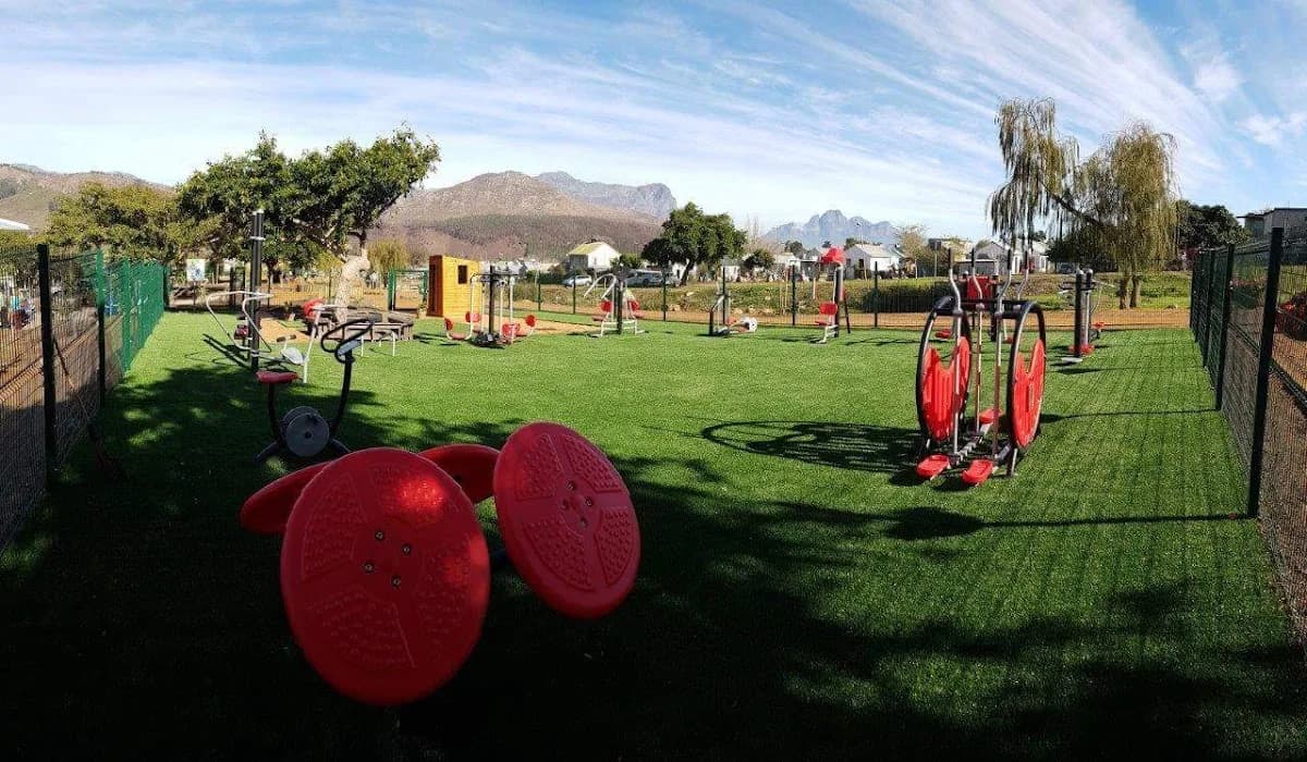 World Outdoor Fitness SA in Ruimsig