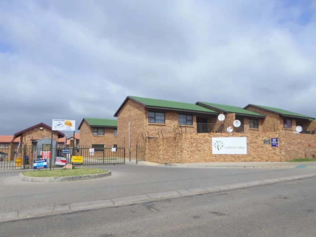 Witfield Ridge Complex - Boksburg. in Boksburg CBD