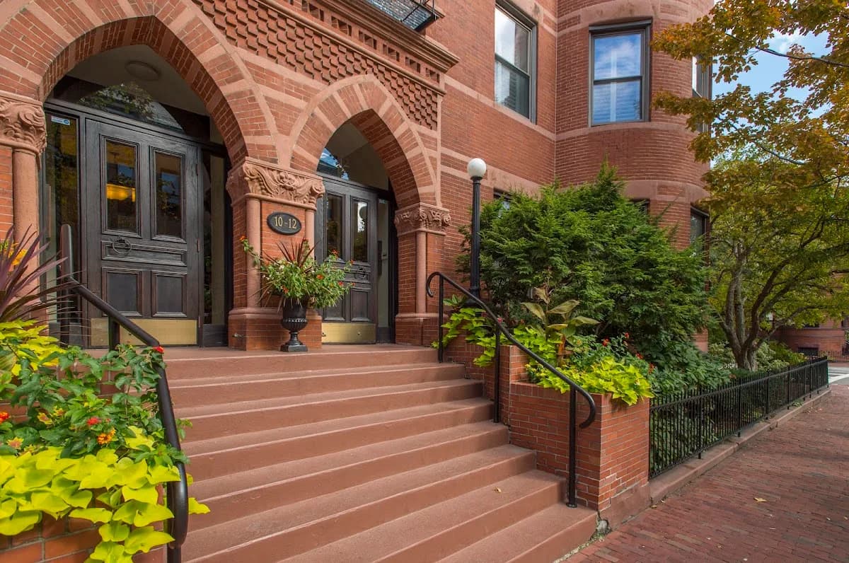 Remmes & Co. Boston Real Estate in Downtown / Financial District