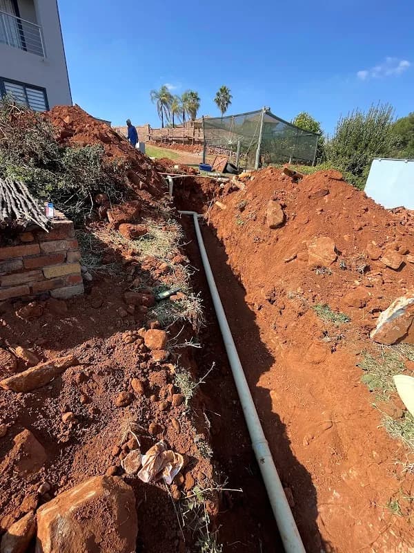 911 Drain & Plumbing Pretoria East in Faerie Glen