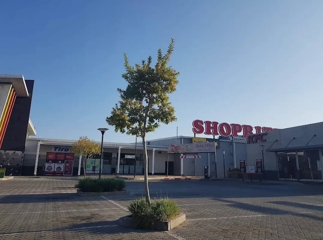 Alex Mall in Alexandra