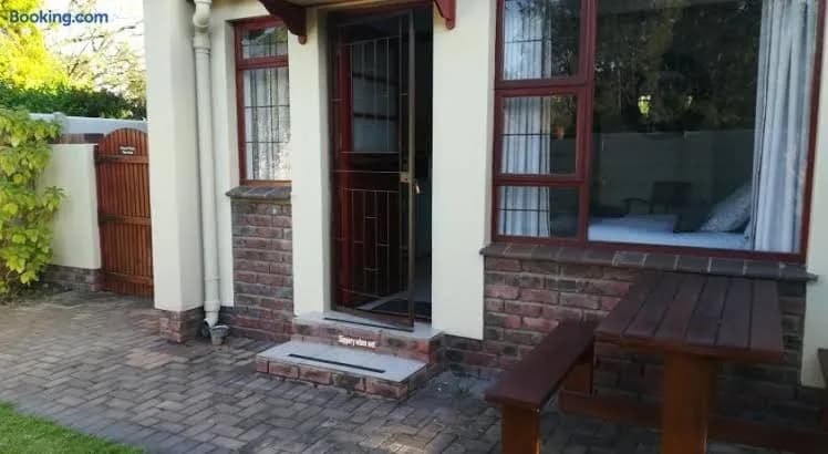 Apartment in Heather Park in Heatherlands