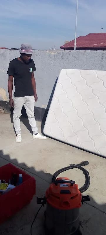 Dreamers Anthem Holdings in Pimville