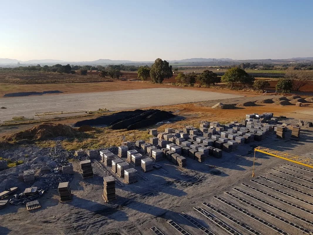 Symlog Bricks in Broederstroom