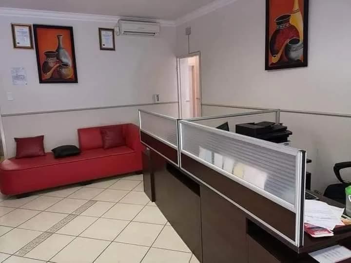 LIVFREE DEBT SOLUTIONS in Flora Park