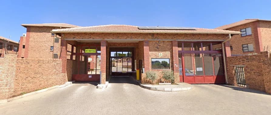 Red Valley Estate - Roodepoort. in Roodepoort