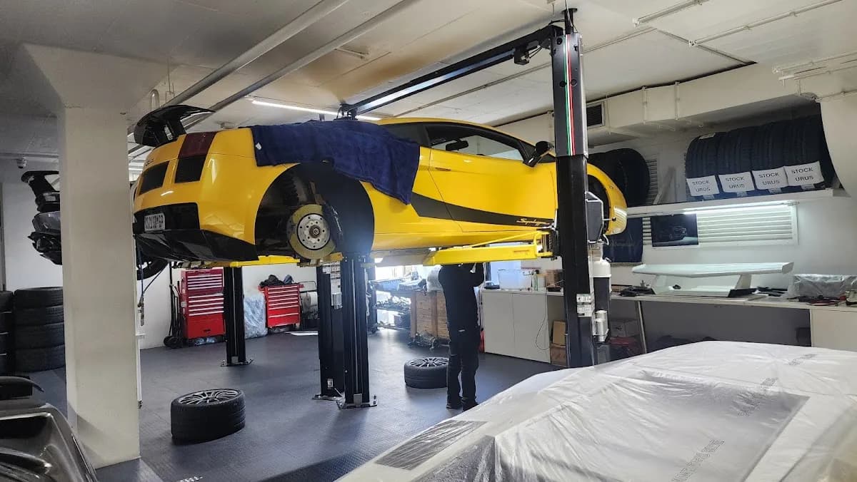 Lambo Auto Services in Morningside