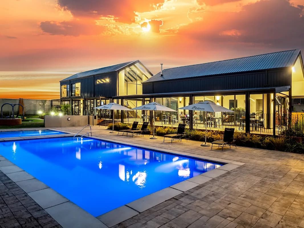 Ndlovu Lifestyle Apartments - Midrand. in Midrand