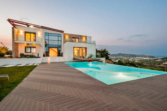 Lulutho Properties in Sunninghill