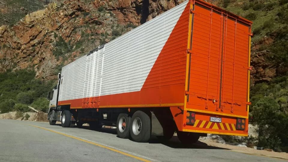 MOUNTAIN VIEW TRANSPORT in The Moot