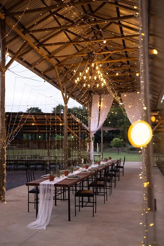 Cloud 9 Decor and Floral Design in Faerie Glen