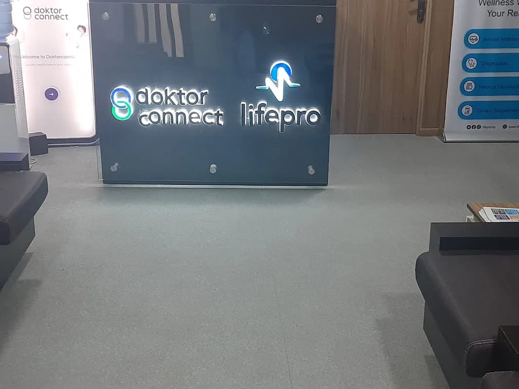 Lifepro Medicare in Alausa