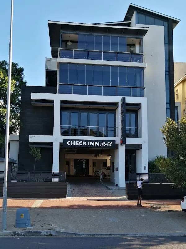 Check Inn Hotel in Green Point