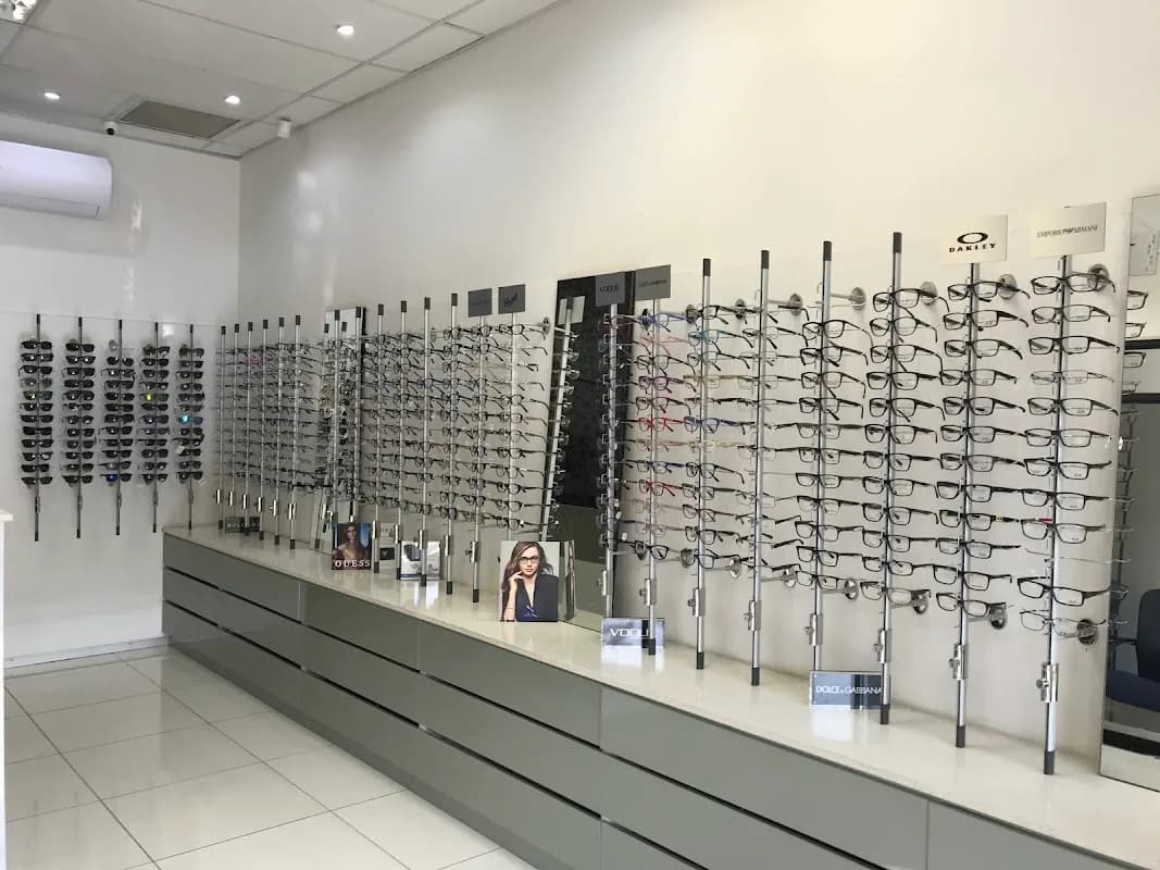 Medivision Optometrist Midrand in Midrand