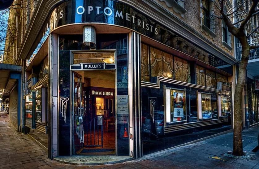 Mullers Optometrists Longmarket Street in City Bowl
