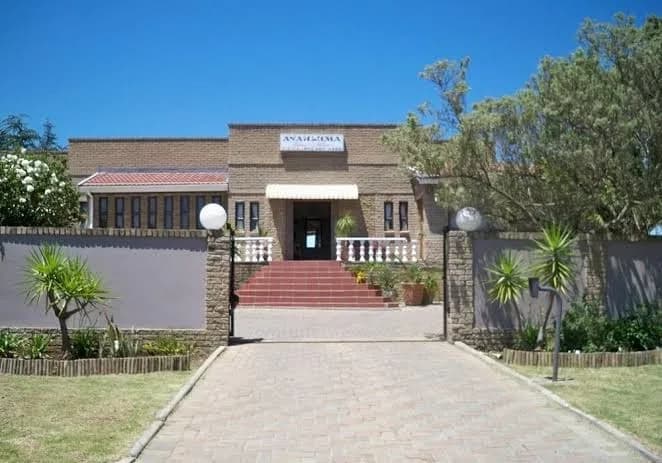Ayahluma Guest House in Southernwood