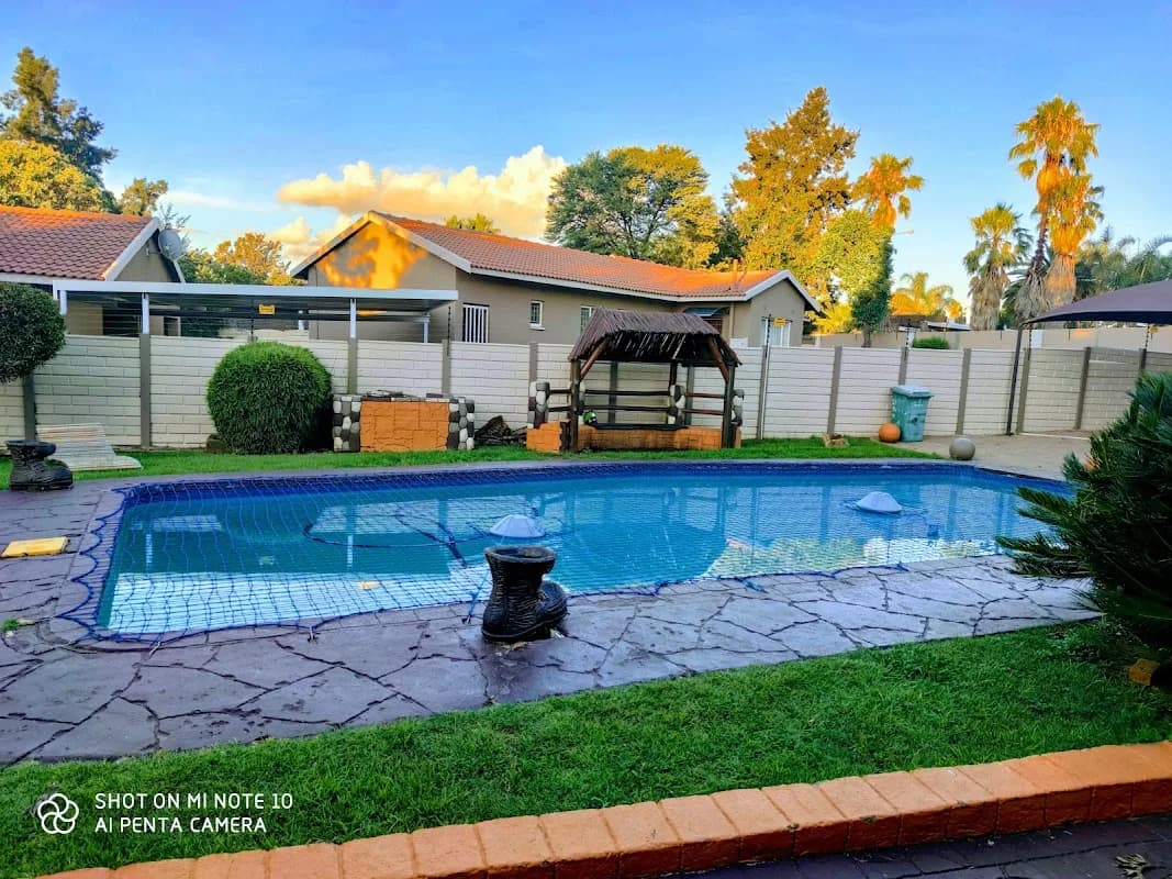 Egumeni-Inn Guest House in Alberton