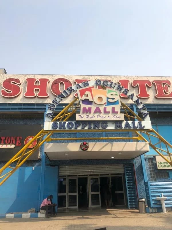Adeniran ogunsanya Shopping Mall in Adeniran Ogunsanya