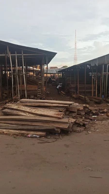 Rimuosi Timber Shed in Ozuoba
