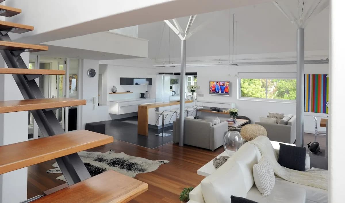 CA Interiors in Tokai