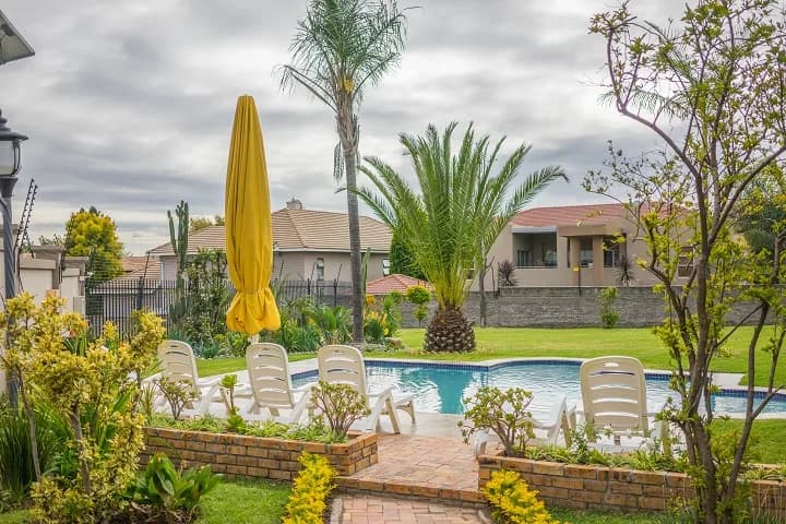 Atlantic Pearl Guesthouse Broadacres in Kyalami