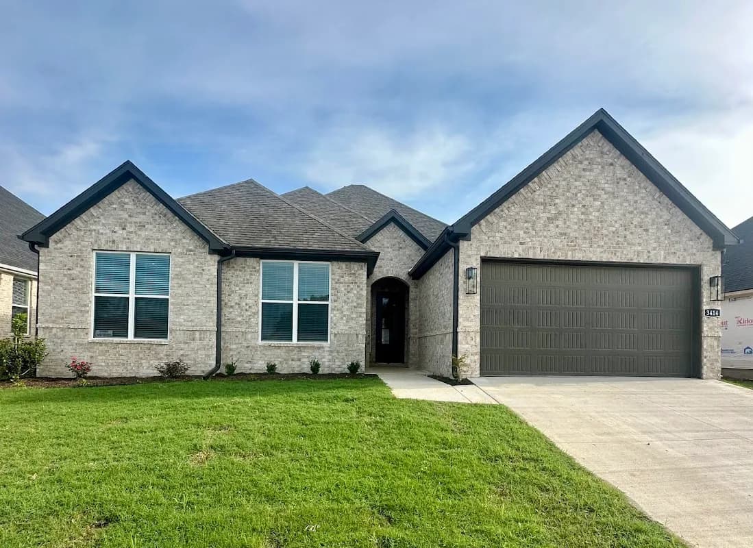 Zach Stanley, REALTOR - Arkansas Real Estate Group in Fayetteville / U of Arkansas