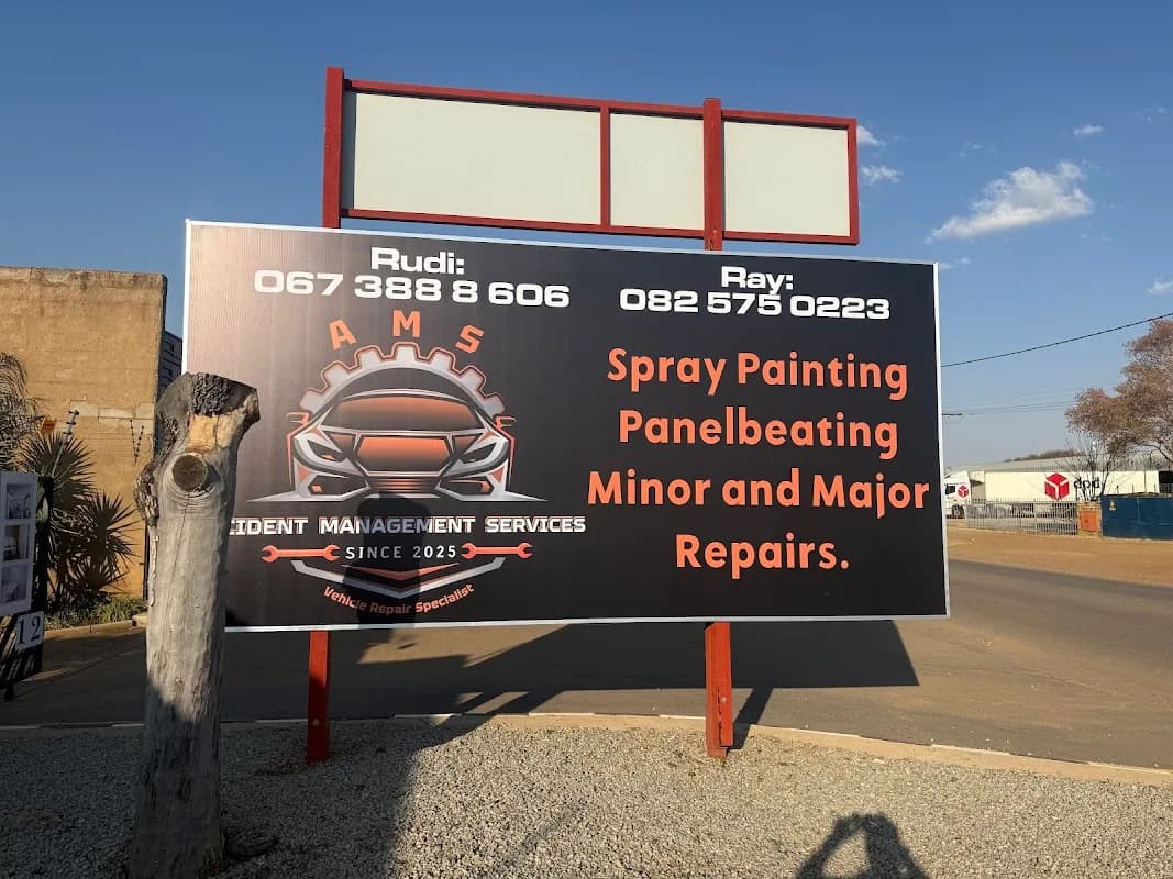Accident Management Services and Panelbeaters in Flamwood