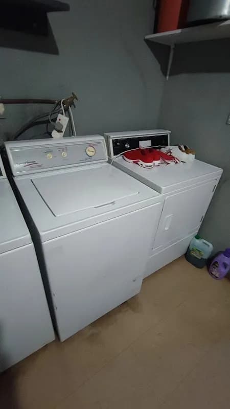 Bong's laundromat in Bhisho Government Qtr