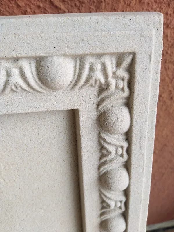 Cast stone in Parow