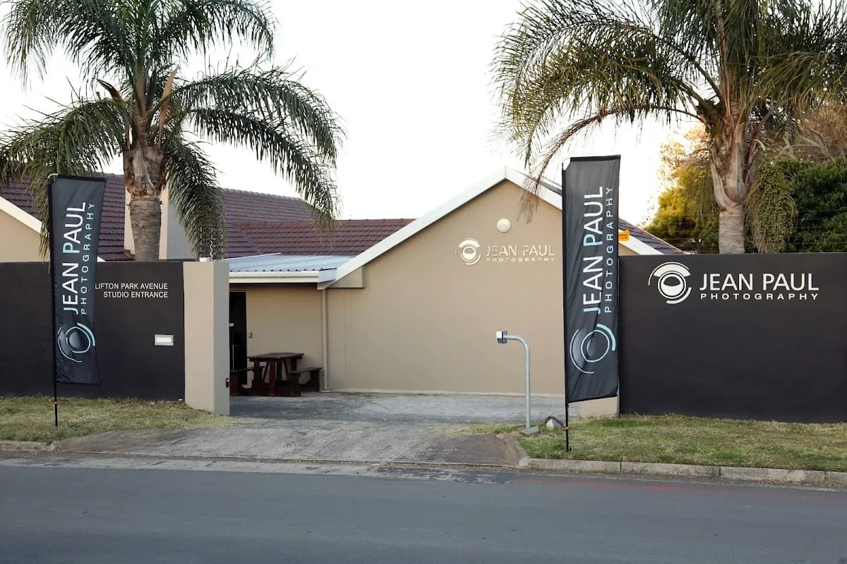 Jean Paul Photography in East London CBD