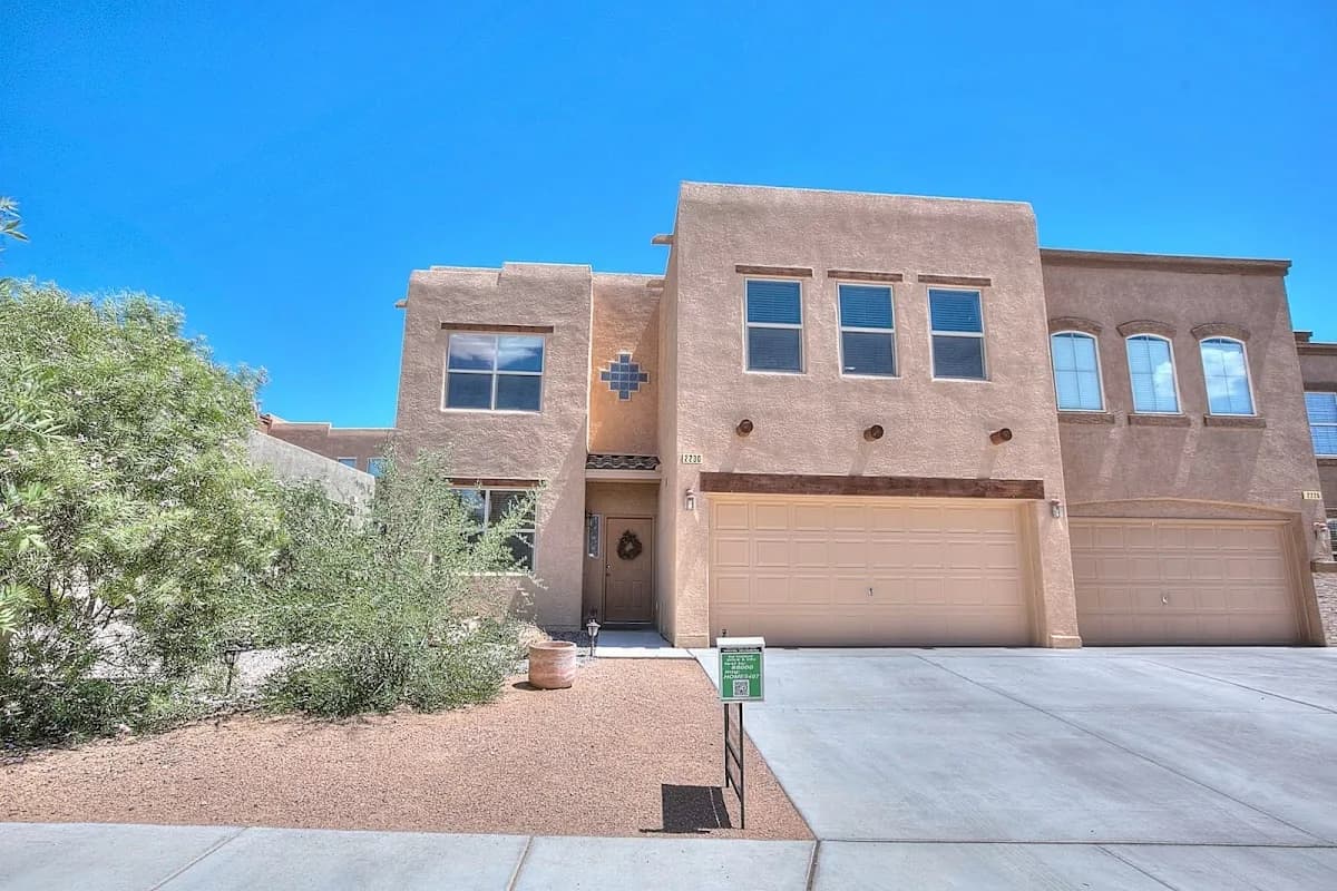 Blue Door Realty in Rio Rancho / Intel