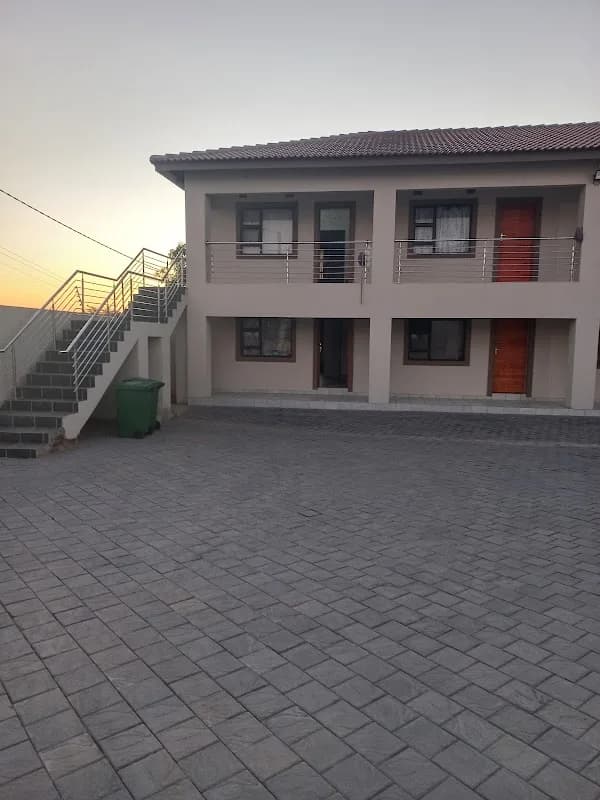 Nzakwe Property Group in Meerensee