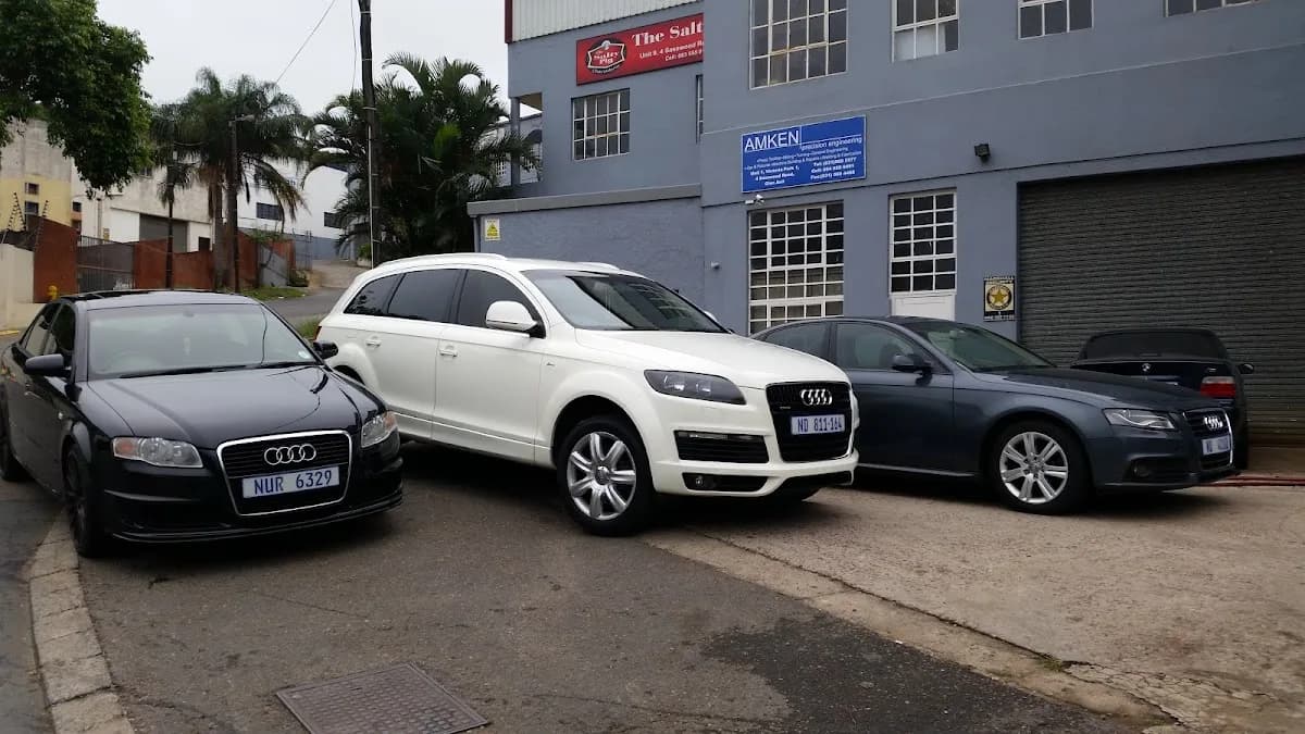 Vicks Auto Clinic in La Lucia