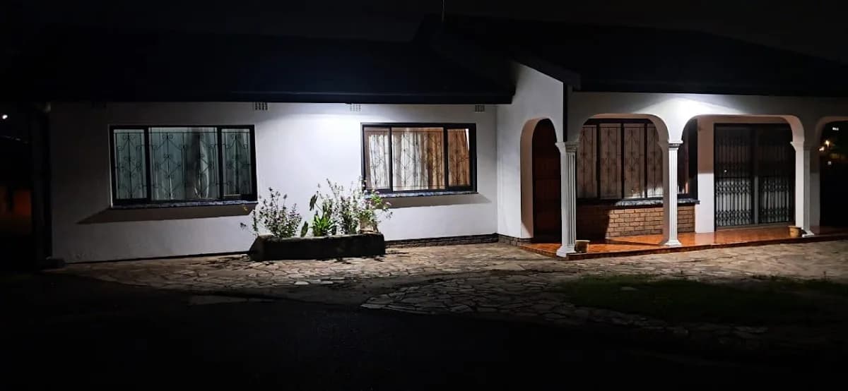 25 Jacaranda Backpackers in Westmead