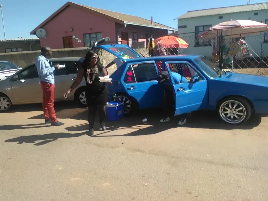Mzimhlophe Laundry in Orlando
