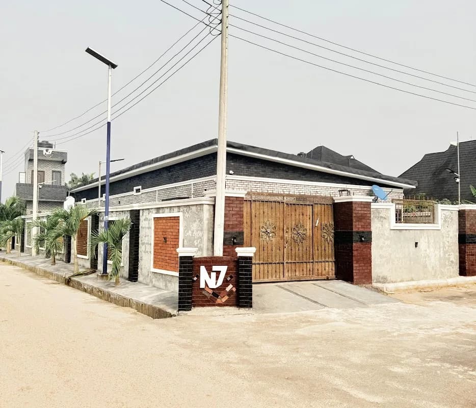 N7 Bricks in Elekahia