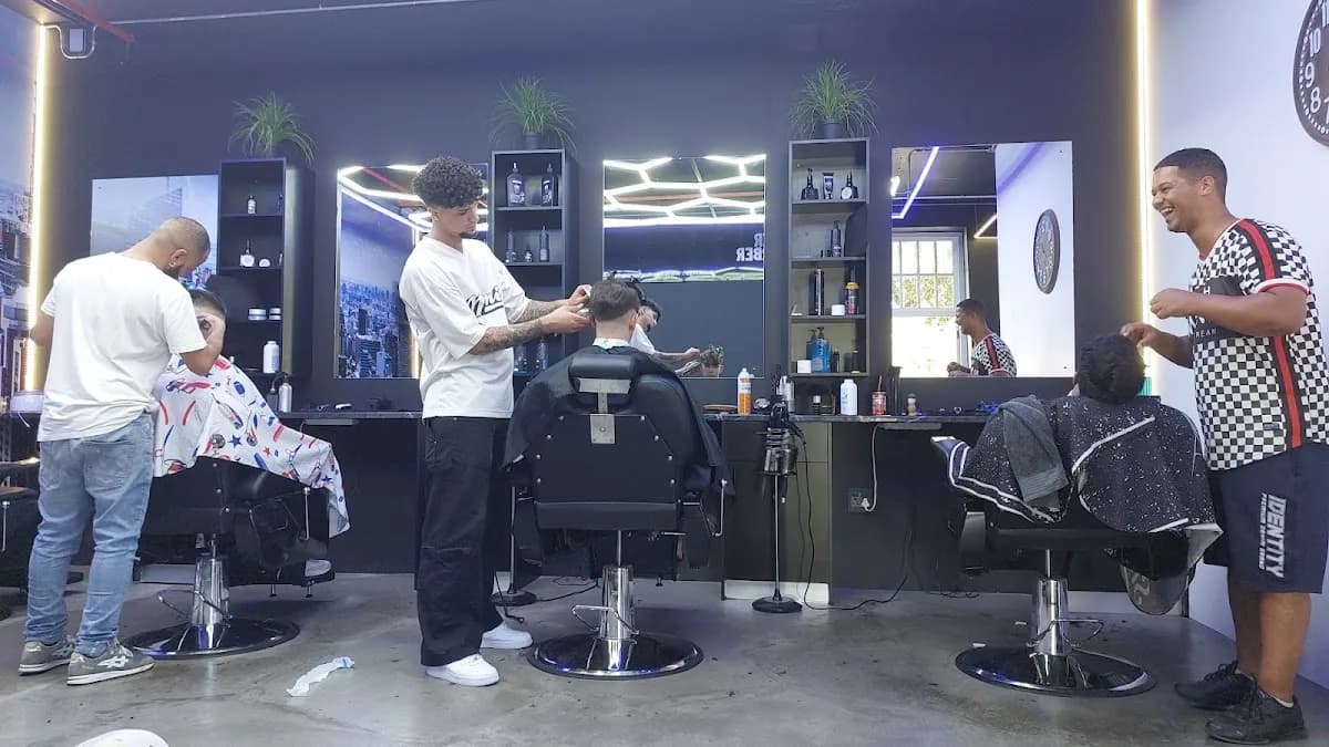 Skêr Barber Co. in Die Boord