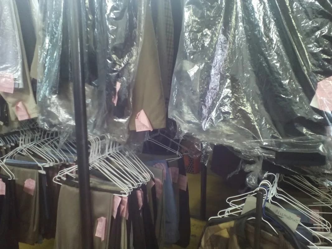 Spotless Dry Cleaners And Shoe Repairs in Uitenhage